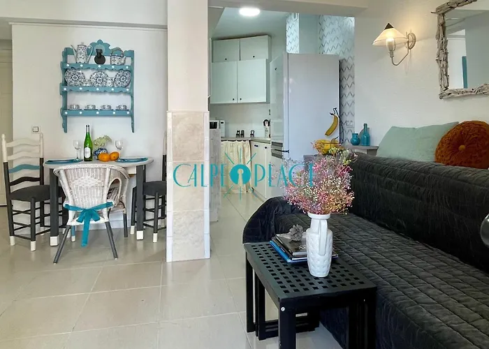 Flamenco, Solo A 40 Metros De La Playa 卡尔佩